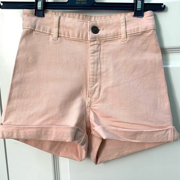 H&M Pastel Pink High-Waisted Shorts - Picture 1 of 3